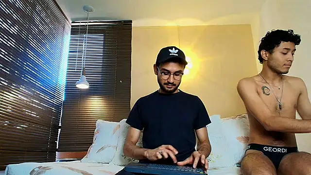 Damon Salvarote S online show from March 14, 8:21 pm