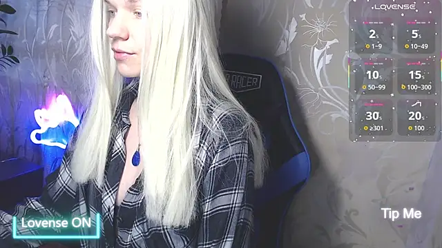 Shiny Victoria online show from May 9, 11:56 am