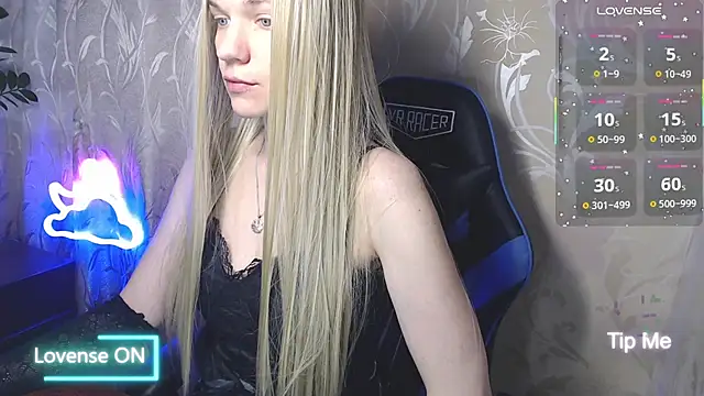 Shiny Victoria online show from May 16, 10:18 am