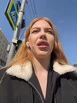 Jean Graay online show from March 15, 11:45 am