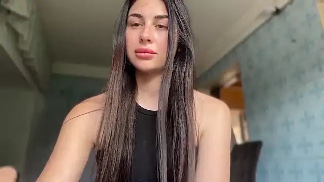 LiluMartiznir online show from May 25, 11:09 am
