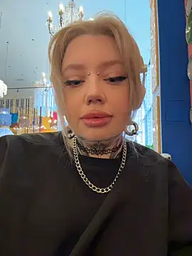 Chiibi online show from March 26, 11:34 am