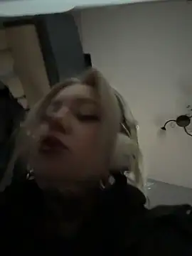 Chiibi online show from March 27, 9:43 am