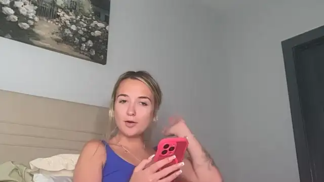kelseyblu online show from May 9, 11:18 pm