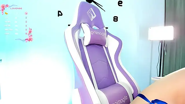 melisa meow  online show from February 27, 1:11 pm