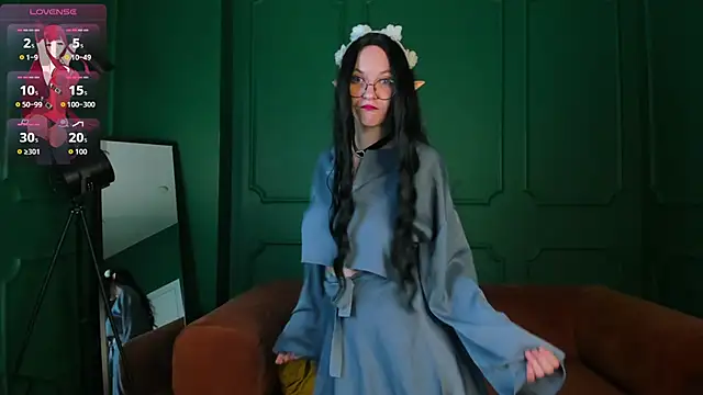 Crystal lovley online show from February 5, 10:13 pm