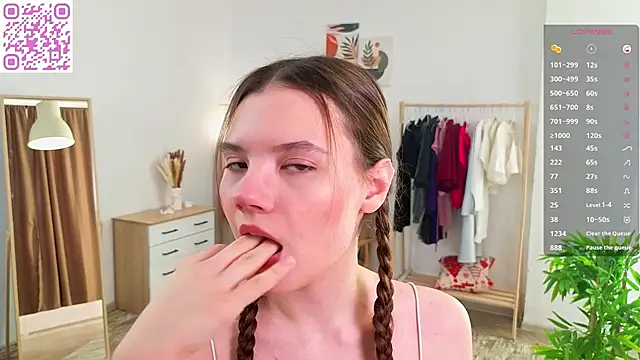 MirthaZien online show from March 24, 1:22 am