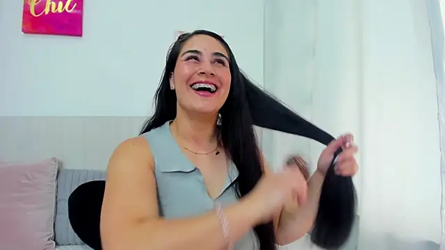 Gaby Taylor online show from May 21, 1:53 pm