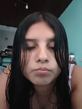 Salome Vivas online show from May 19, 9:55 pm