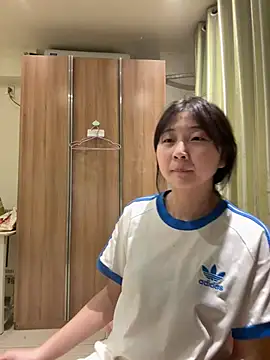 LXR77887 online show from March 17, 11:14 am