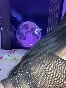 nina glow online show from May 28, 2:26 pm