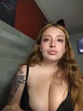 Deimoonblack26 online show from May 13, 1:55 am
