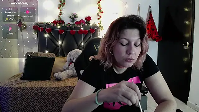 Sharma Amayra online show from March 18, 8:25 pm