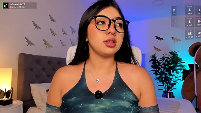 missvancouver online show from May 7, 1:04 pm