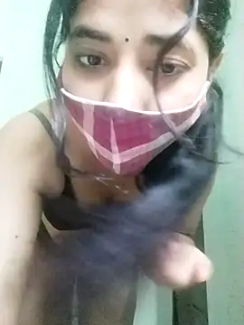 Kitti-Sharma online show from April 9, 1:49 pm