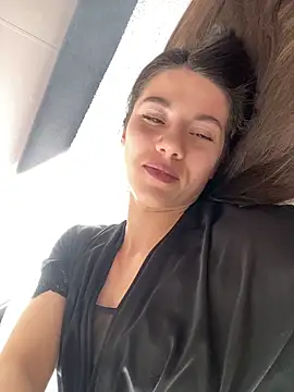 OnlyLeiLa online show from March 19, 6:40 am