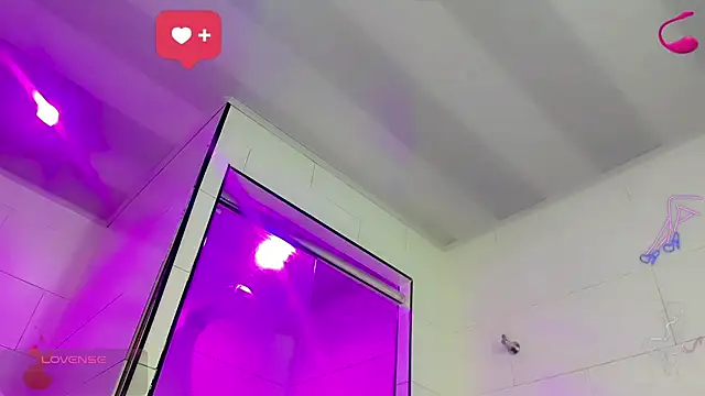 Maddye Fox online show from May 13, 3:23 am