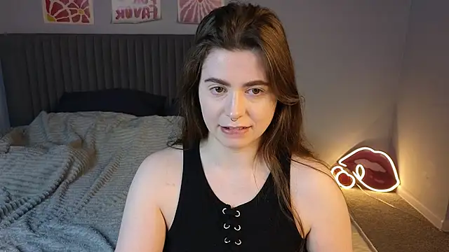 LovingWhisperr online show from March 5, 1:23 am