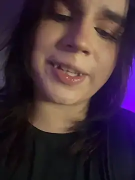 Daniellesins1 online show from March 28, 6:13 am