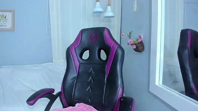 Demon lala online show from May 16, 1:32 pm