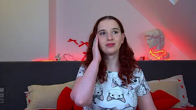 AnnaAvanna online show from April 8, 6:10 pm