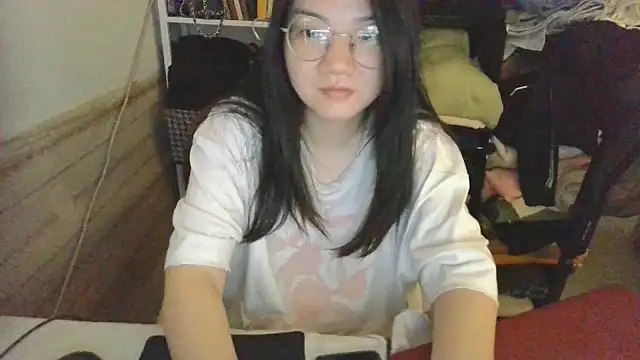 xiaoxiaowan11 online show from March 30, 3:17 am