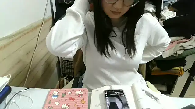 xiaoxiaowan11 online show from March 22, 12:55 pm