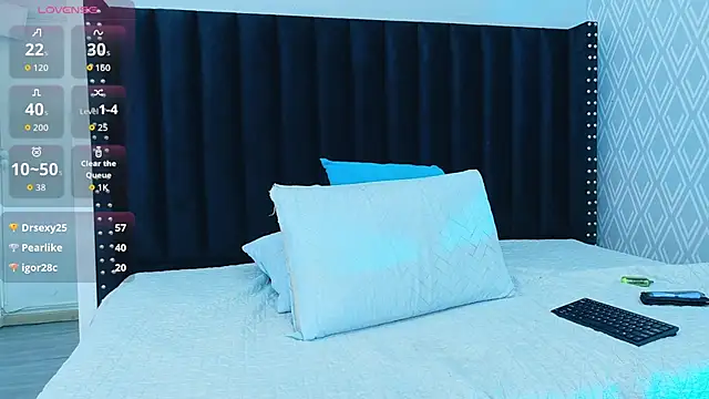 tightlittleebony online show from February 21, 10:43 pm