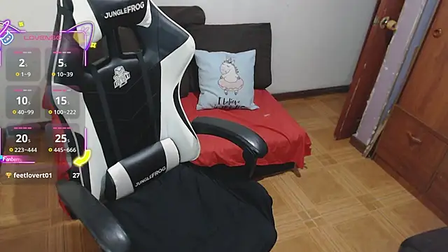 MeliisaRobers online show from May 18, 4:07 am
