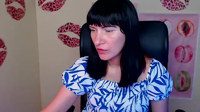 Rosalinda ro online show from May 21, 6:06 pm