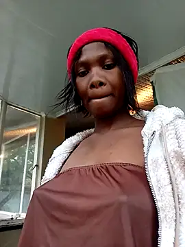 PussyFarrie online show from May 7, 7:45 am