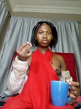 PussyFarrie online show from June 14, 6:14 am