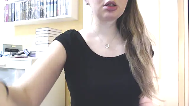 Tasiya online show from March 6, 8:15 pm