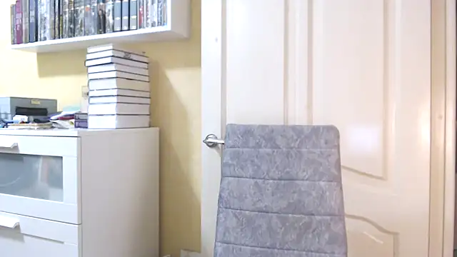 Tasiya online show from February 26, 12:15 pm