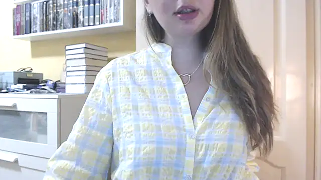 Tasiya online show from March 11, 7:49 pm