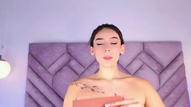 MelisaCooper  online show from May 21, 1:58 am