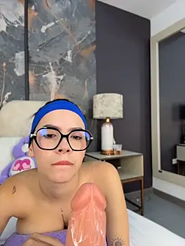 kate morgann online show from May 26, 9:14 pm