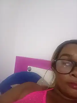 HELETRAS online show from April 12, 7:11 am