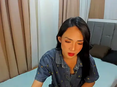 BigCockKiara online show from March 4, 7:26 am