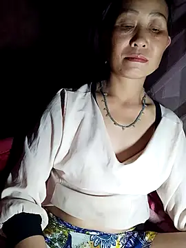 witch-xx online show from March 28, 4:28 pm