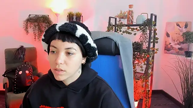 NeoGeisha online show from May 11, 1:02 pm