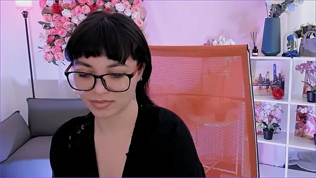 NeoGeisha online show from February 27, 10:48 am