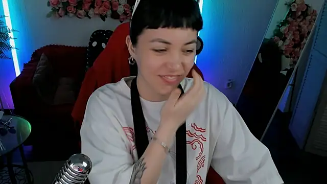 NeoGeisha online show from May 19, 1:40 pm