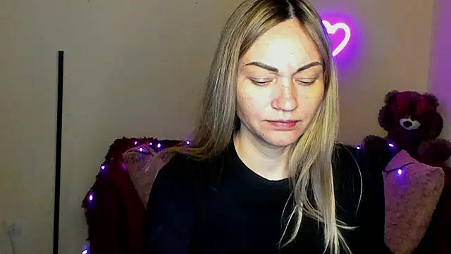 BlondMikey22 online show from May 17, 11:31 am
