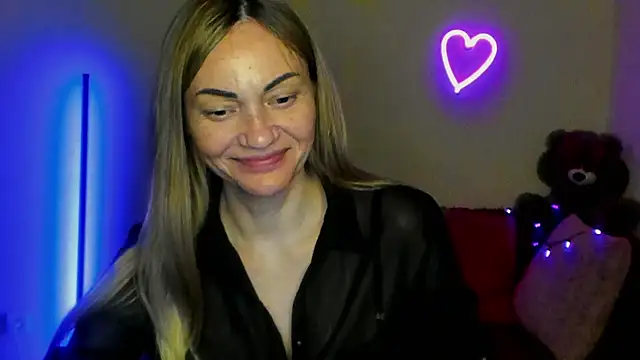 BlondMikey22 online show from May 16, 10:36 am