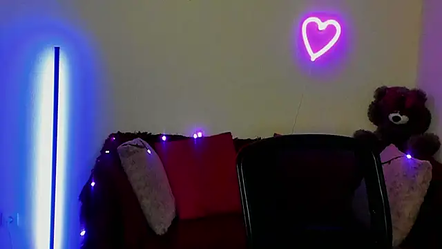 BlondMikey22 online show from May 11, 4:04 pm
