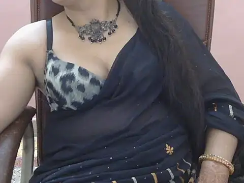 Cute Sheetal online show from May 23, 1:20 pm