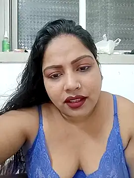 Indian AngelPriyanka123 online show from May 6, 9:19 pm