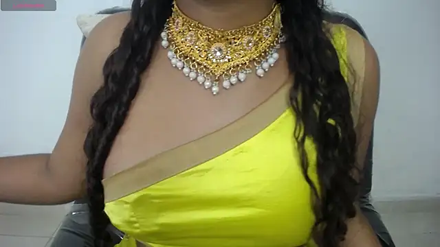 yaazhinii online show from May 9, 12:18 pm
