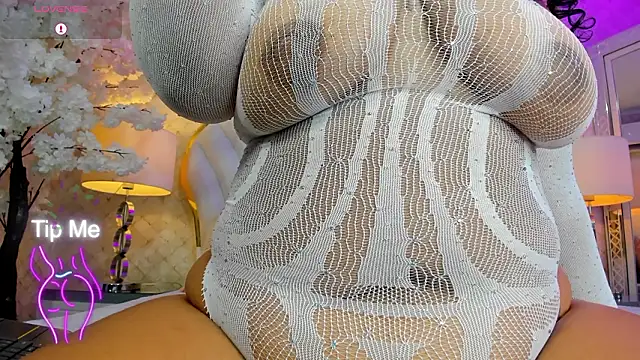 YazminJenner online show from March 6, 7:25 am